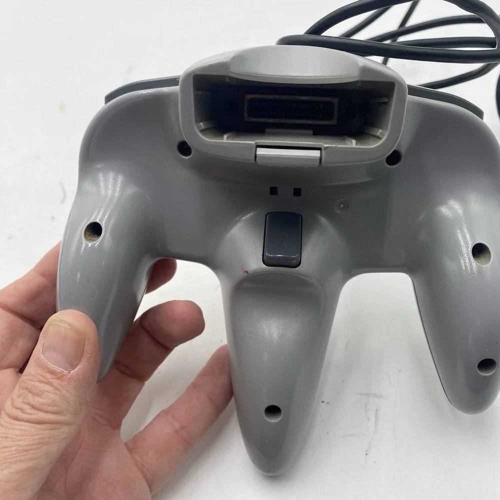 Nintendo‎ 64 N64 Gray Controller NUS-005 Authentic OEM STICK IS A LITTLE LOOSE